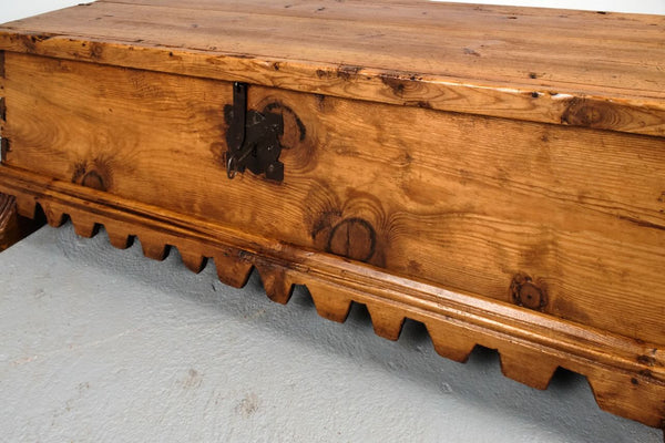 Antique scalloped skirt blanket chest, pine