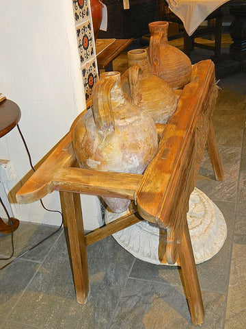 Antique carved front 3 hole water jug stand, pine