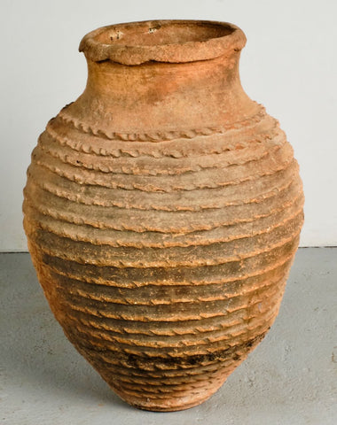 Crimped antique “Salmantine” oil jar