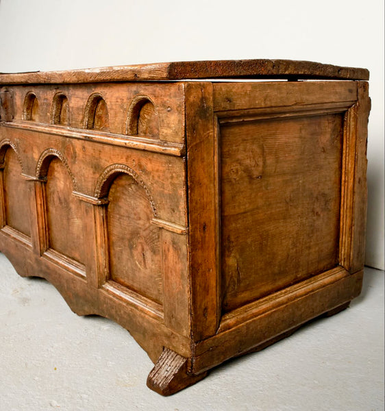 Antique Pyrenees mountain chest, pine