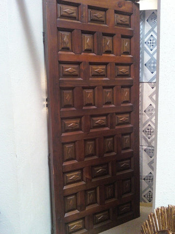 Reproduction double-faced single panel door, pine and oak