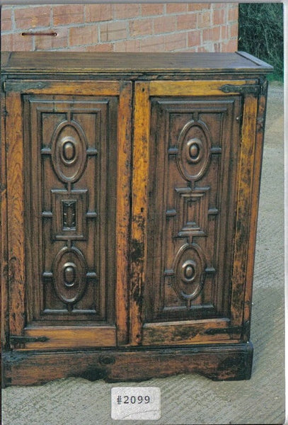 Reproduction Cabinet