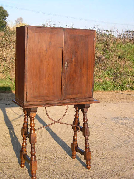 Antique walnut “vargueño” with table