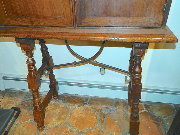 Antique walnut “vargueño” with table