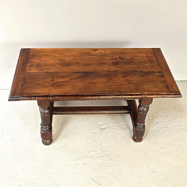Antique small turned-leg chestnut coffee table