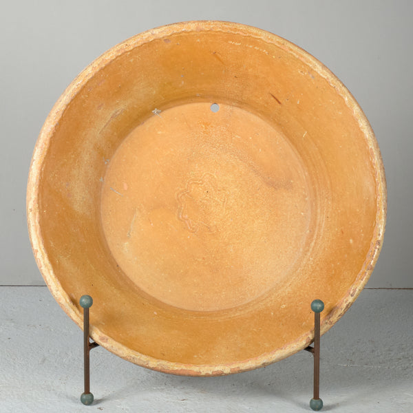Large dark tan antique washbasin