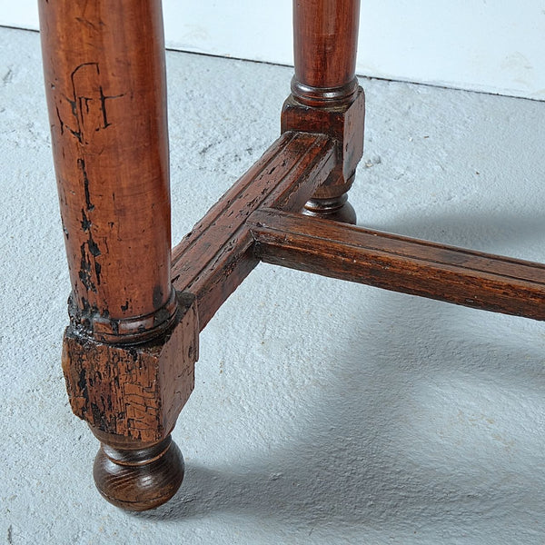 Antique mast leg accent table, chestnut and cherry