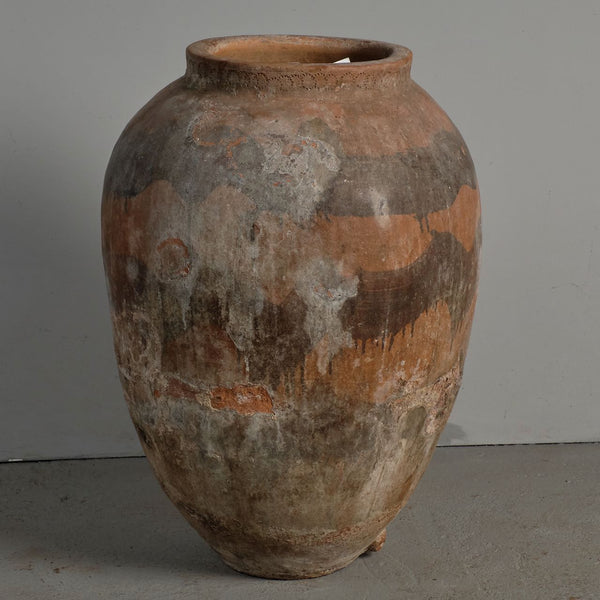 Antque large hand-streaked terracotta olive oil jar without handles