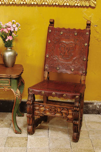 Reproduction carved and tooled leather Spanish colonial side chair, cachimbo hardwood
